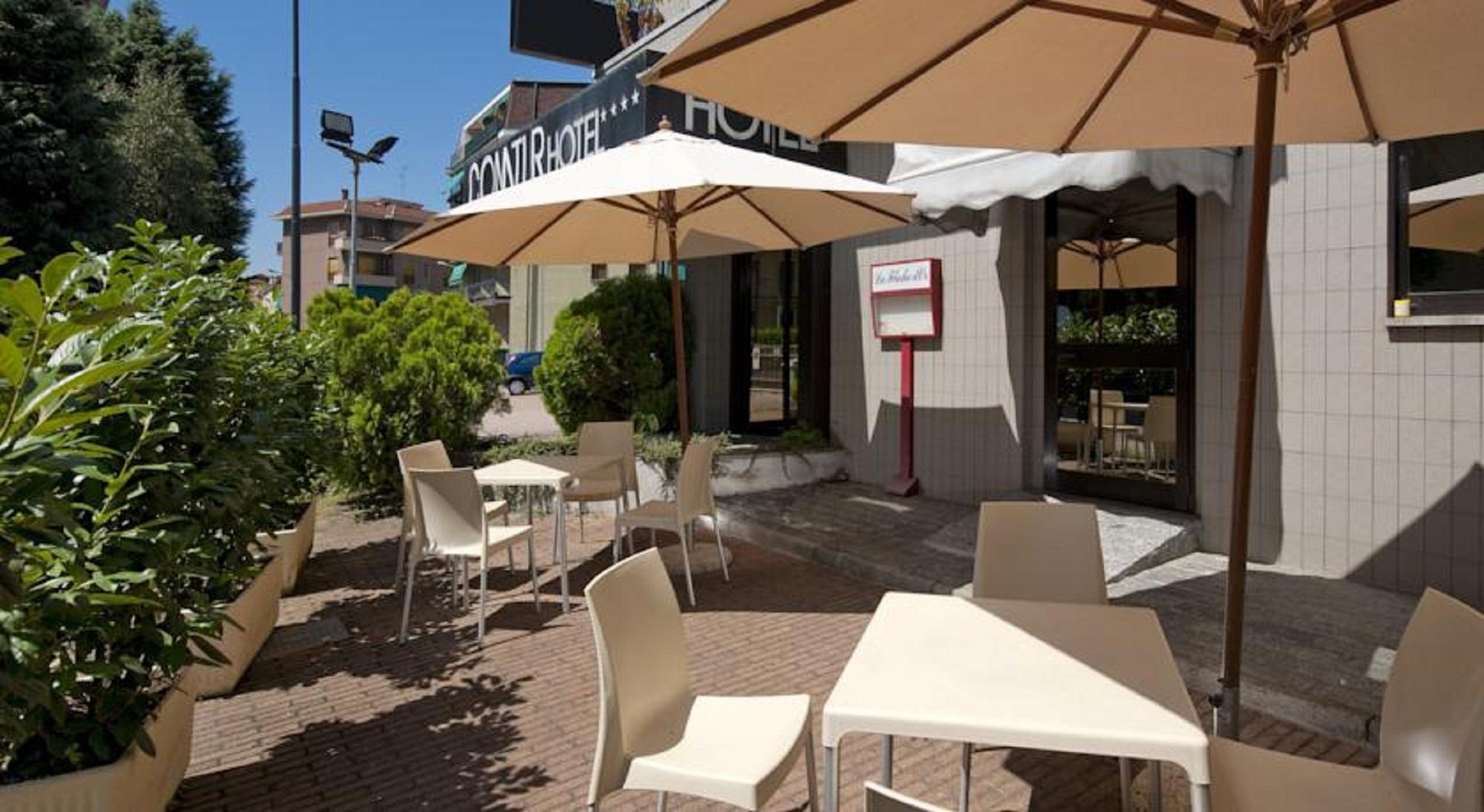 Hotel Comtur Binasco Zewnętrze zdjęcie