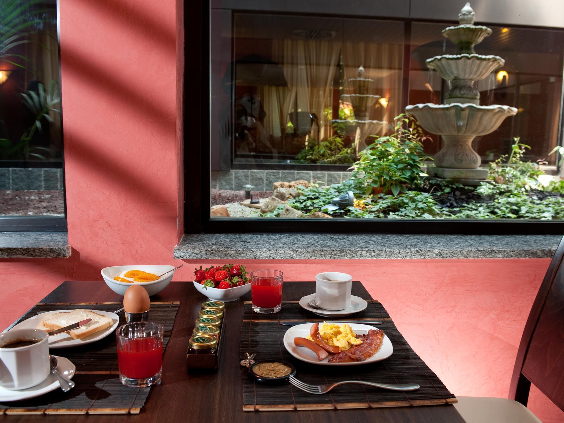 Hotel Comtur Binasco Restauracja zdjęcie