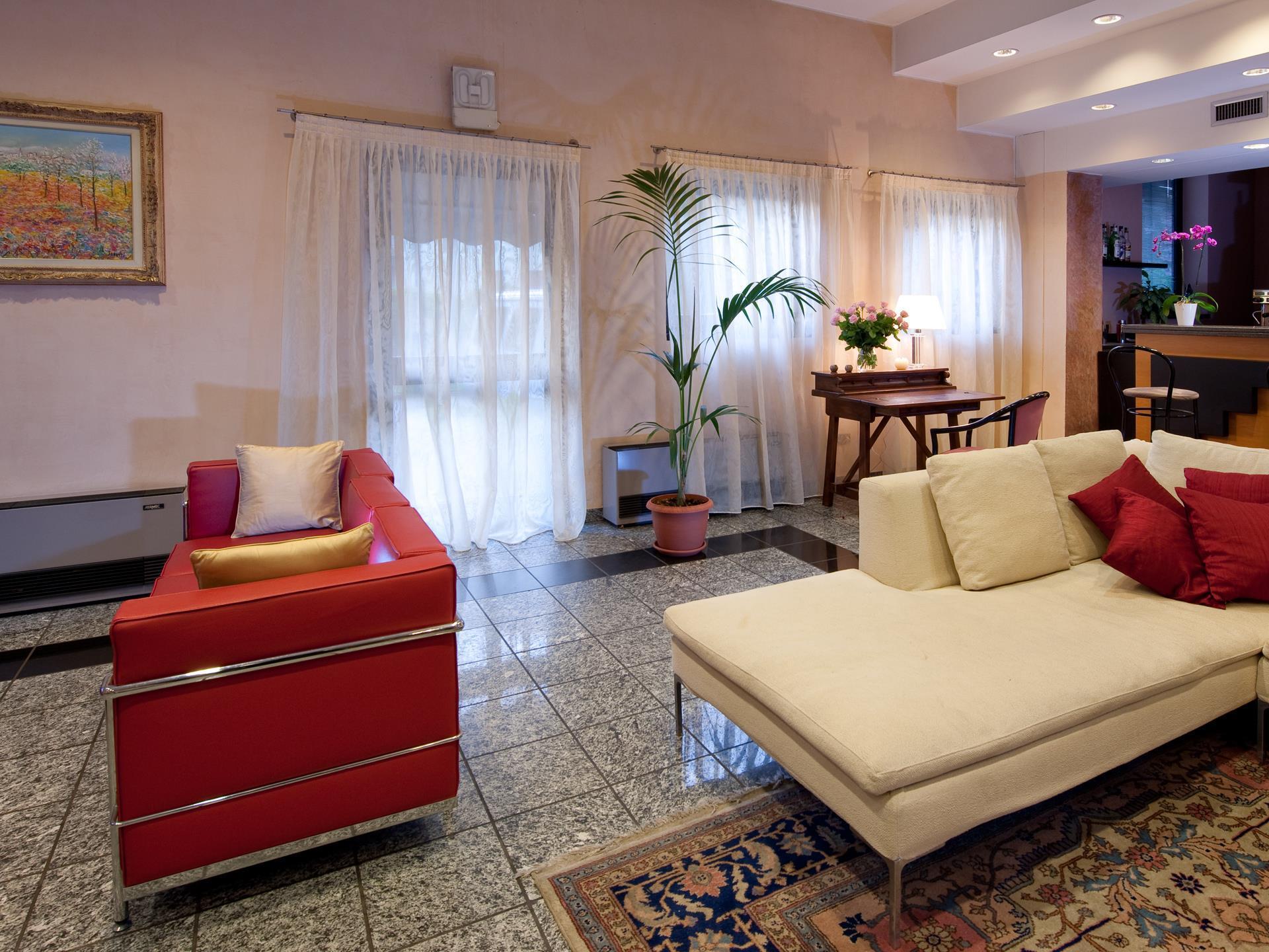Hotel Comtur Binasco Zewnętrze zdjęcie