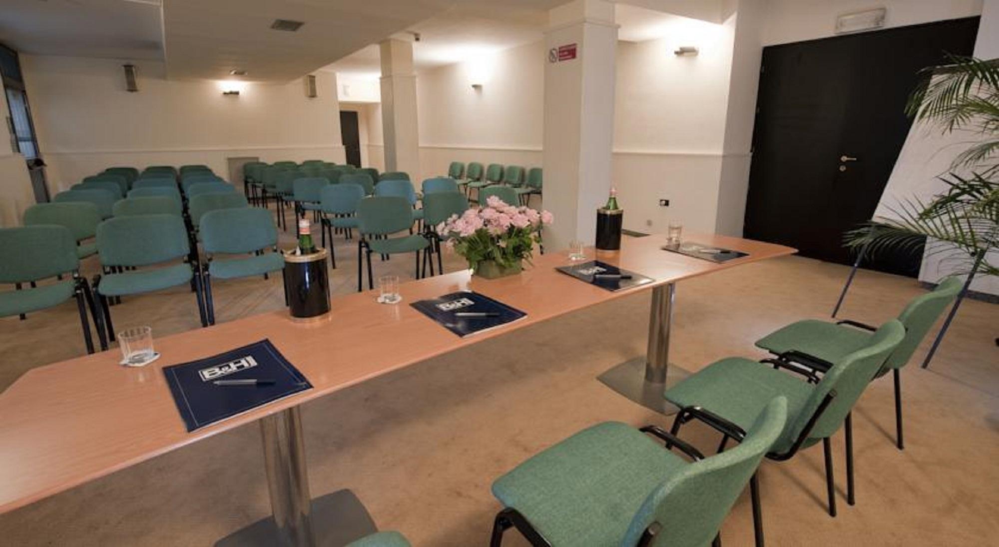 Hotel Comtur Binasco Zewnętrze zdjęcie