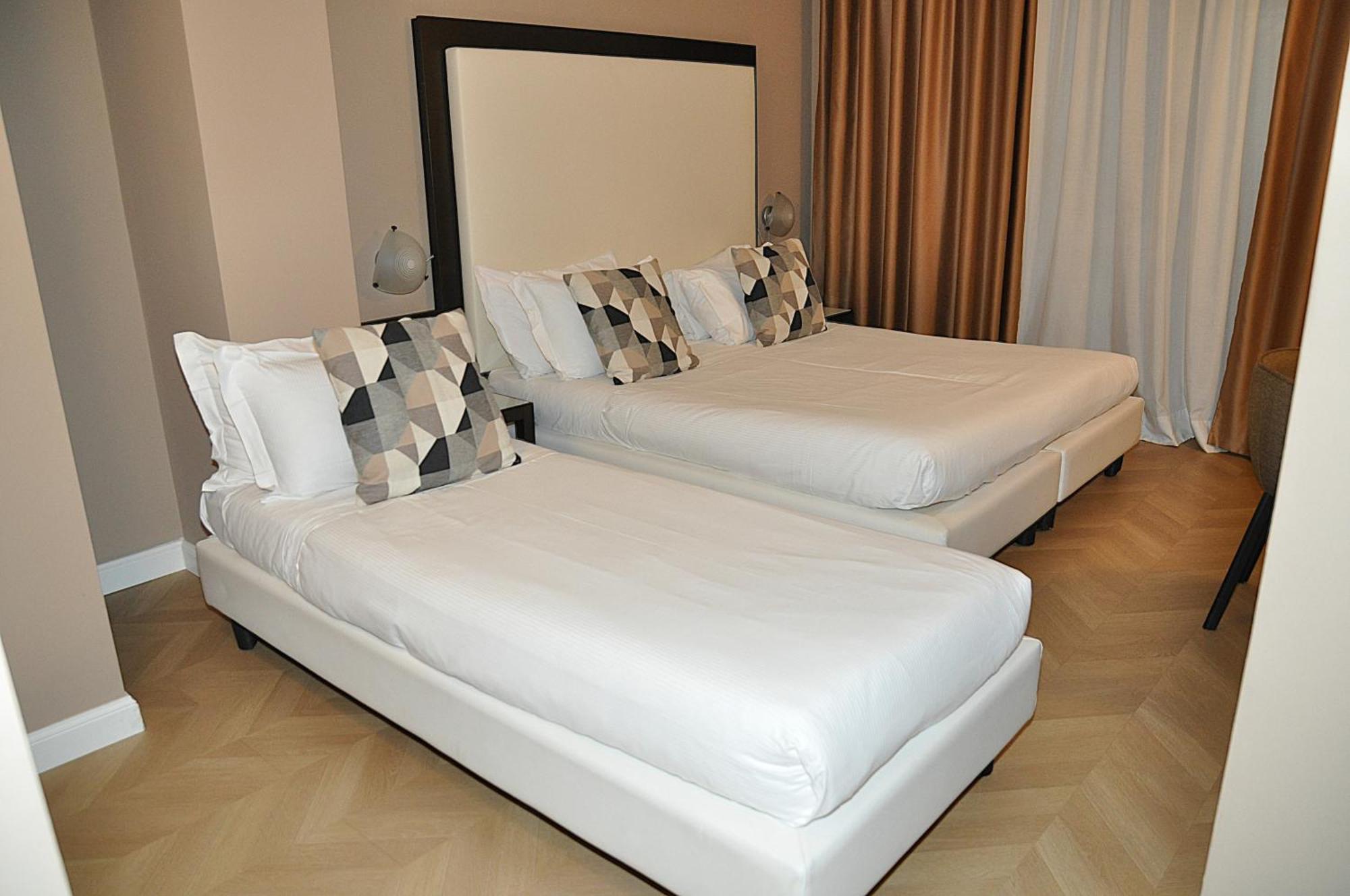 Hotel Comtur Binasco Zewnętrze zdjęcie